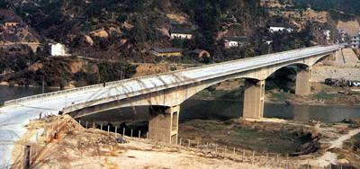 宜昌樂(lè)天溪橋