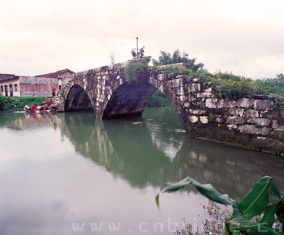 思練雙拱橋