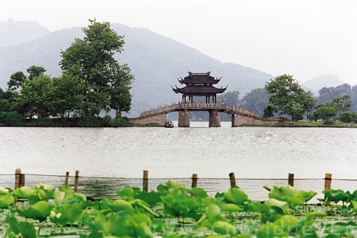 玉帶橋